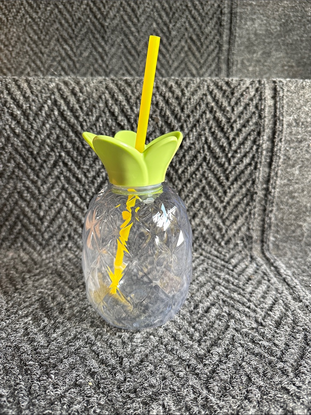Sun Squad Plastic Pineapple Figural Tumbler